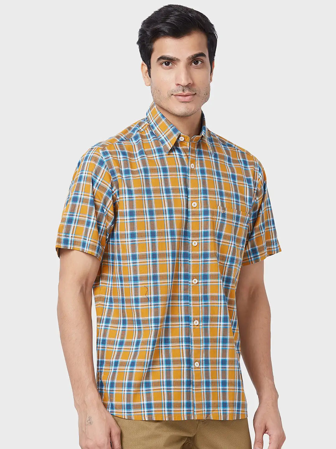 Men Yellow Classic Fit Checks Cotton Half Sleeve Shirts