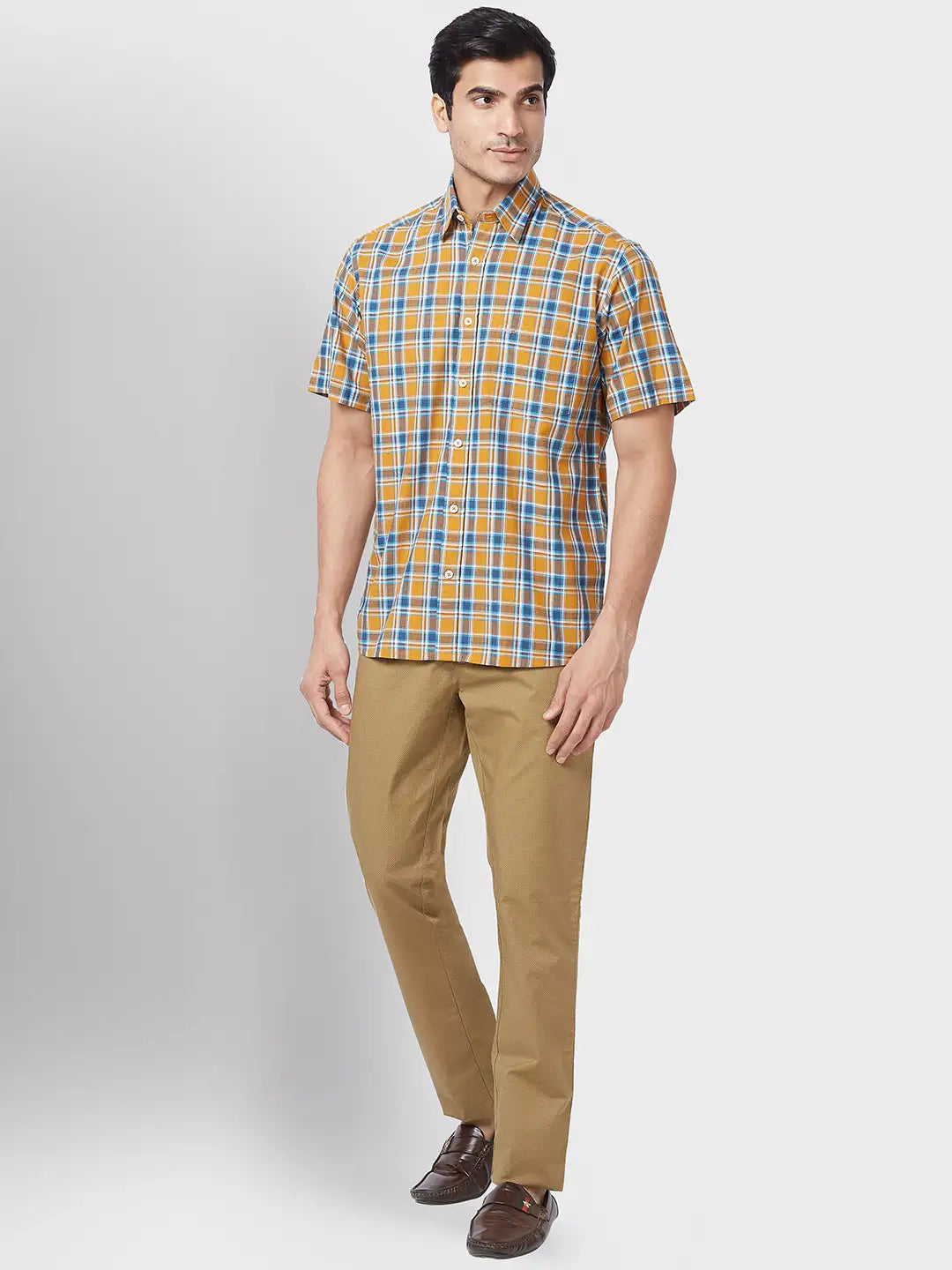 Men Yellow Classic Fit Checks Cotton Half Sleeve Shirts