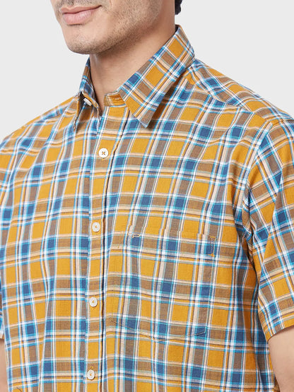 Men Yellow Classic Fit Checks Cotton Half Sleeve Shirts