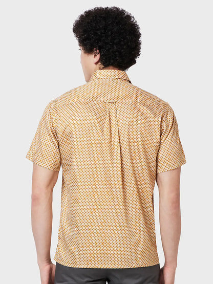 Men Yellow Classic Fit Print Cotton Half Sleeve Shirts