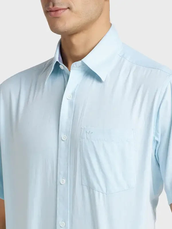 Men Blue Classic Fit Solid Cotton Half Sleeve Shirts
