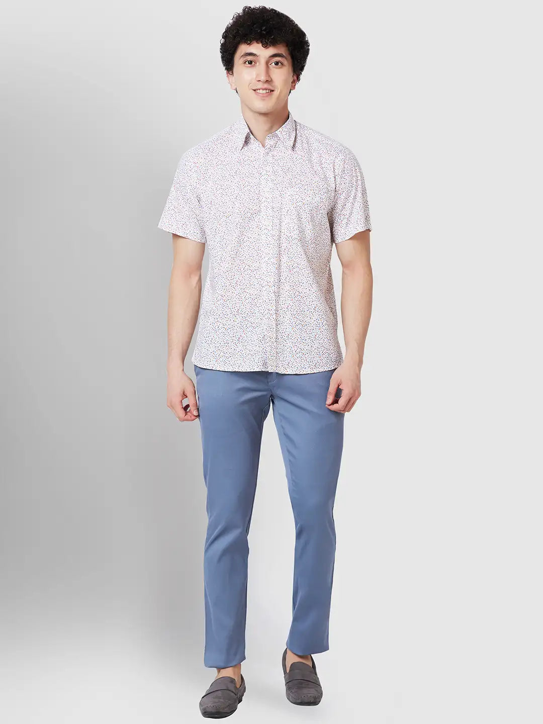 Men White Classic Fit Print Cotton Half Sleeve Shirts