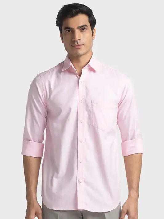 Colorplus Men Pink Warp Chambray Tailored Fit Cotton Casual Shirt