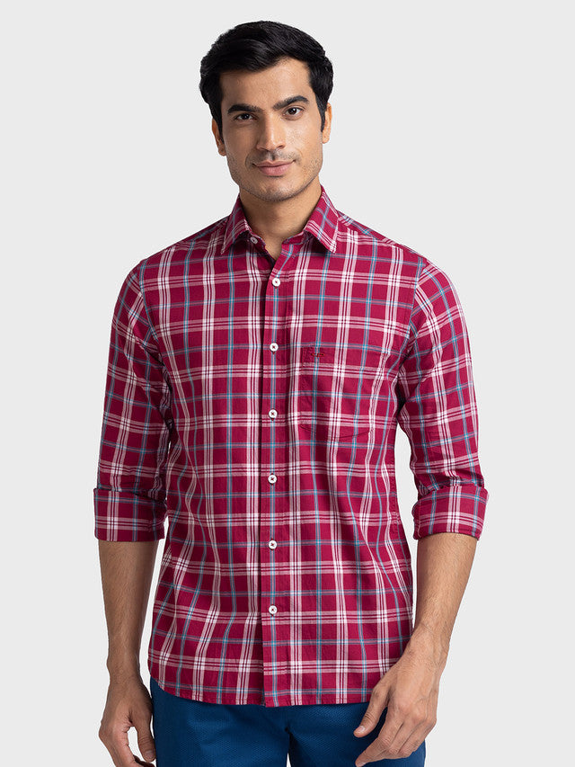 Colorplus Men Red Checkered Tailored Fit Full Sleeve Spread Collar Shirt