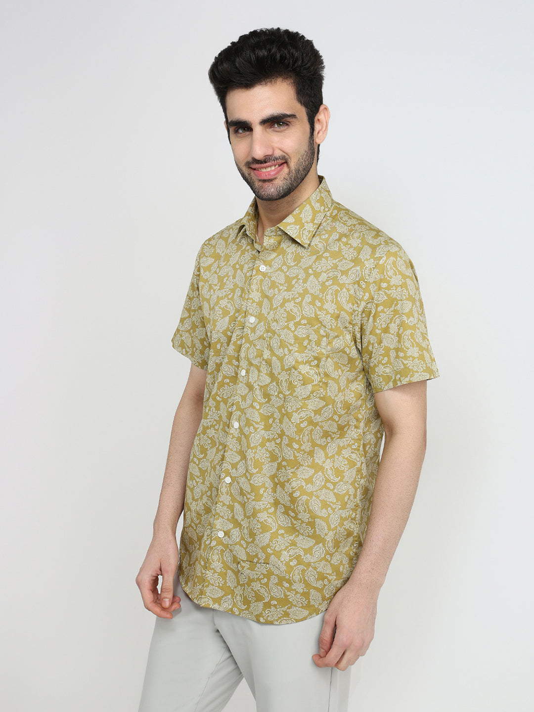 Colorplus Men Green Printed Regular Fit Cotton Half Sleeve Casual Shirt