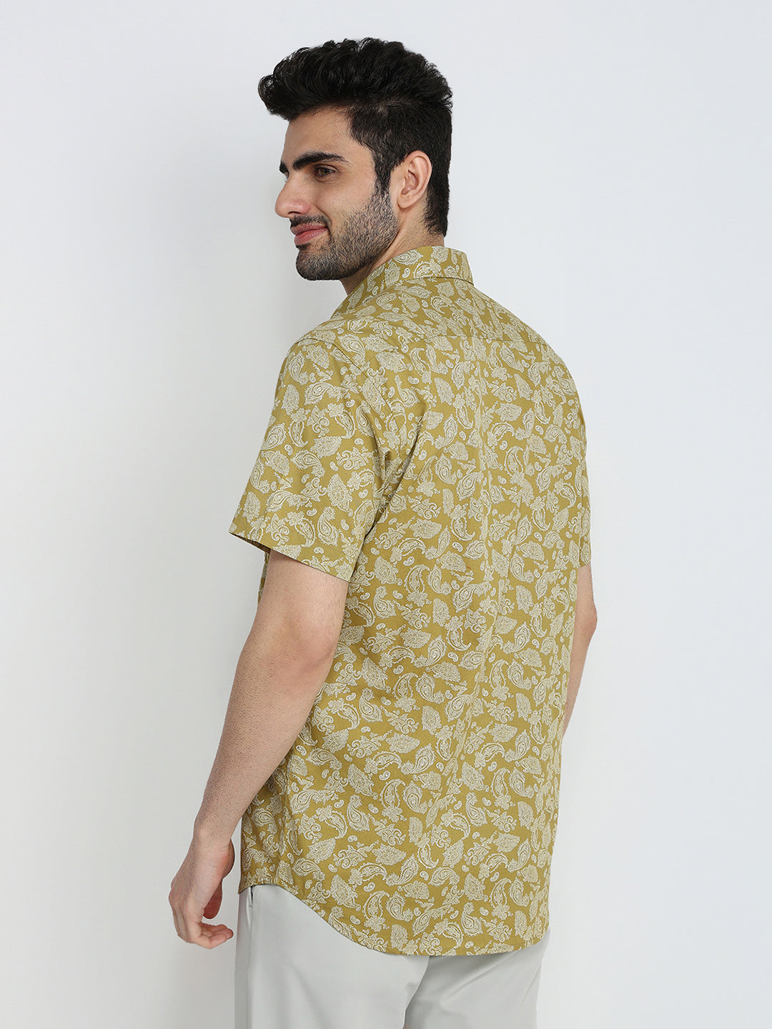 Colorplus Men Green Printed Regular Fit Cotton Half Sleeve Casual Shirt