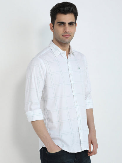 Colorplus Men White Checks Regular Fit Cotton Blend Full Sleeve Casual Shirt