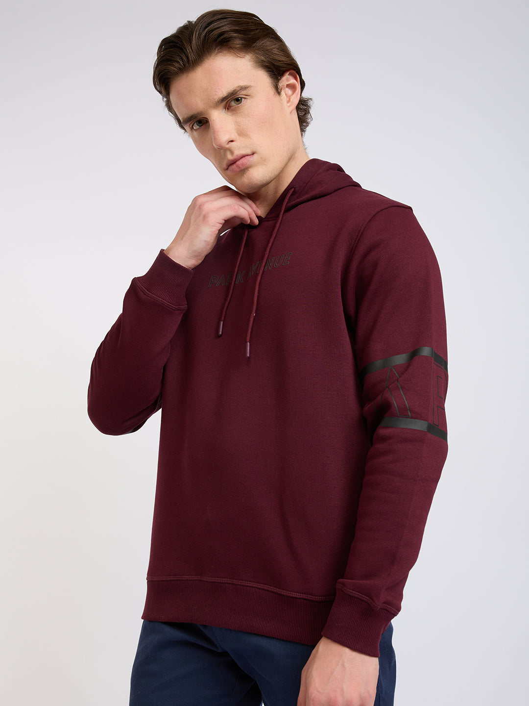 Park Avenue Men Red Solid Slim Fit Cotton Blend Sweatshirt