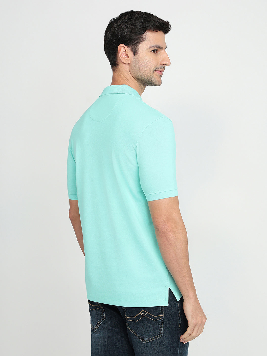 Park Avenue Men Green Solid Slim Fit Cotton Blend Half Sleeve T-Shirt