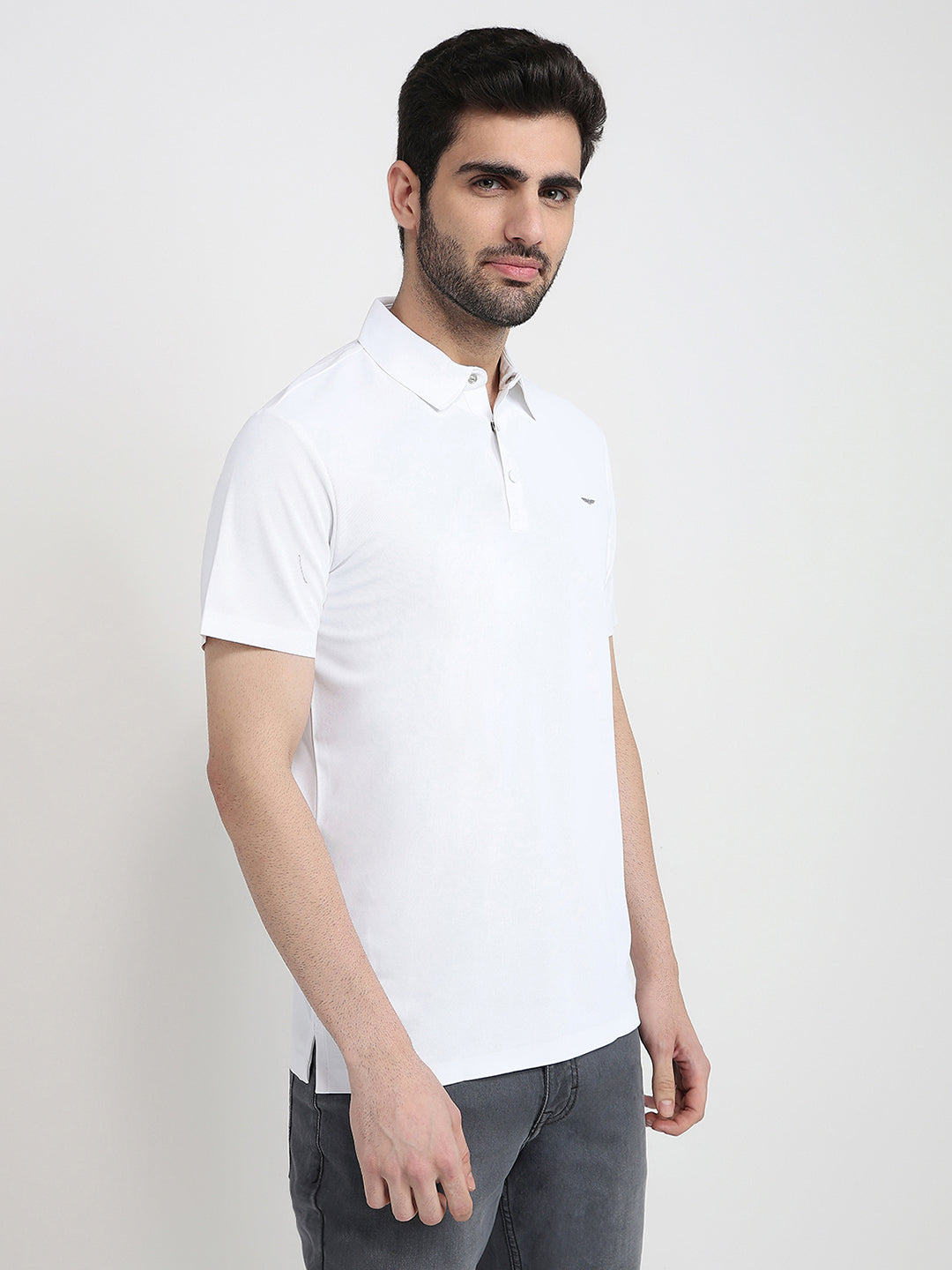 Park Avenue Men White Solid Slim Fit Polyester Half Sleeve T-Shirt