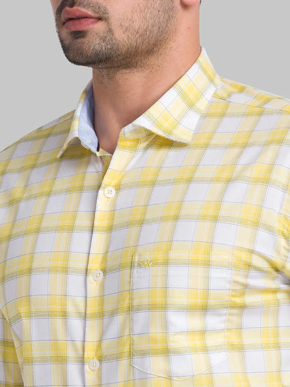 Men Yellow Slim Fit Checks Cotton Blend Cut Away Collar Shirts