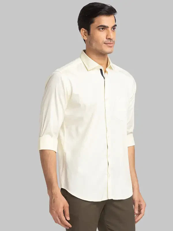 Men Yellow Slim Fit Solid Cotton Shirts