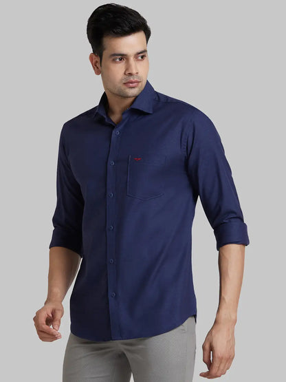 Men Blue Slim Fit Solid Cotton Shirts