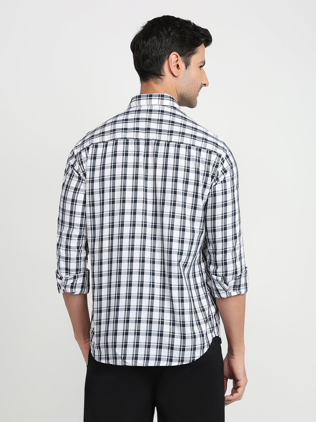 Park Avenue Men White Checks Slim Fit Cotton Full Sleeve Casual Shirt