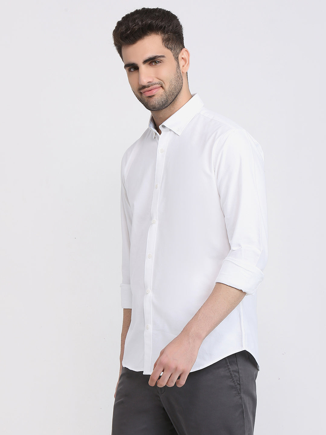 Park Avenue Men White Solid Slim Fit Cotton Full Sleeve Casual Shirt