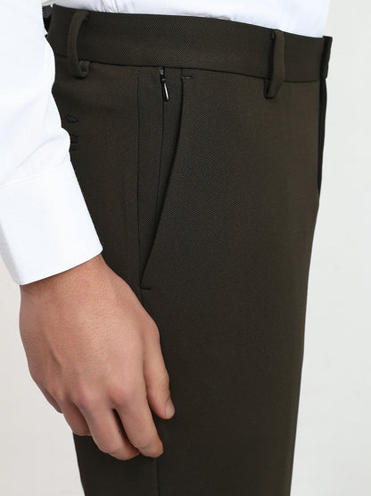 Park Avenue Men Green Structure Commutech Fit Cotton Blend Trouser