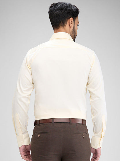 Park Avenue Yellow Solid Luxus Fit Full Sleeve Cotton Shirt
