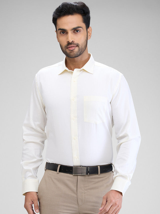 Park Avenue Yellow Solid Regular Fit Cotton Formal Shirt