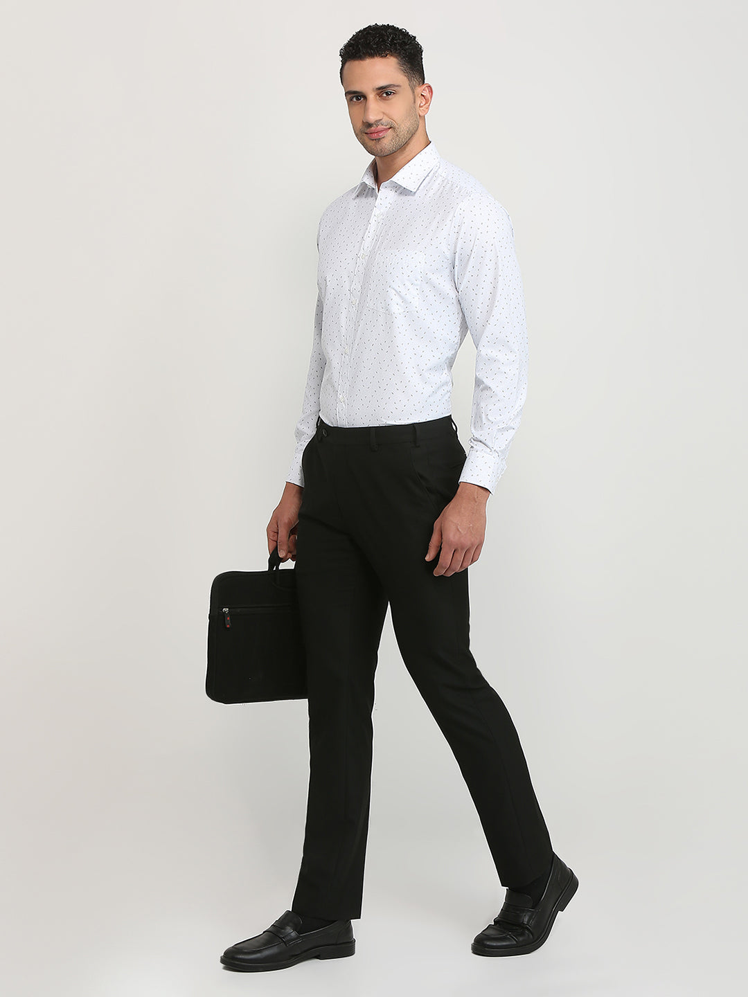 Park Avenue Men Blue Printed Regular Fit Polyester Blend Formal Shirt