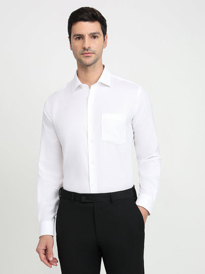 Park Avenue Men White Structure Regular Fit Cotton Full Sleeve Ainsley Collar Formal Shirt
