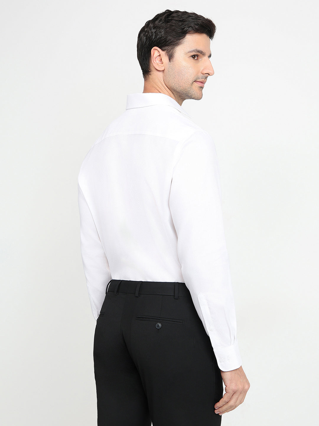 Park Avenue Men White Structure Regular Fit Cotton Full Sleeve Ainsley Collar Formal Shirt