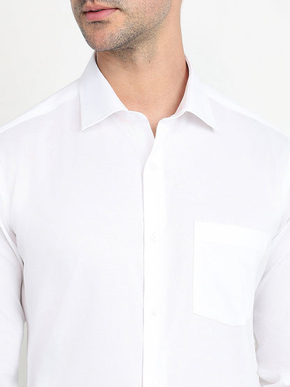 Park Avenue Men Yellow Checks Regular Fit Cotton Full Sleeve Ainsley Collar Formal Shirt