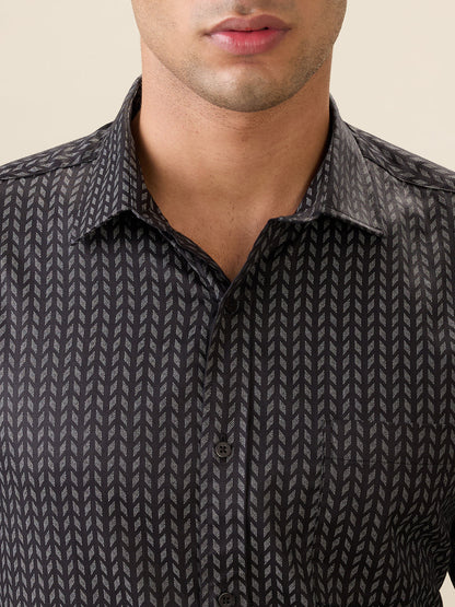 Park Avenue Men Black Printed Regular Fit Cotton Full Sleeve Ainsley Collar Formal Shirt