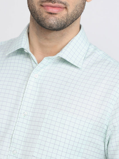 Park Avenue Men Green Checks Regular Fit Cotton Blend Formal Shirt