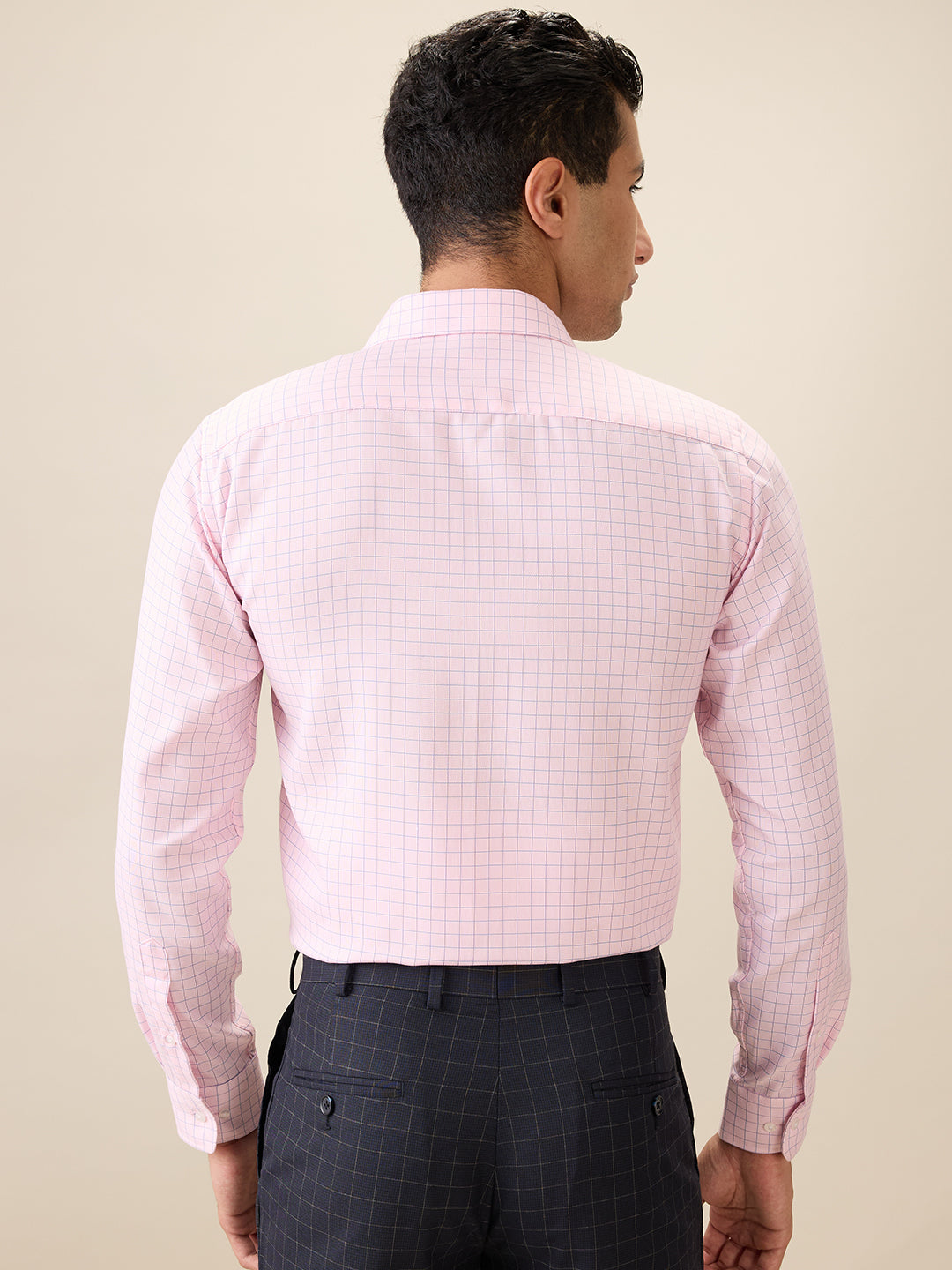 Park Avenue Men Red Checks Regular Fit Cotton Blend Full Sleeve Ainsley Collar Formal Shirt