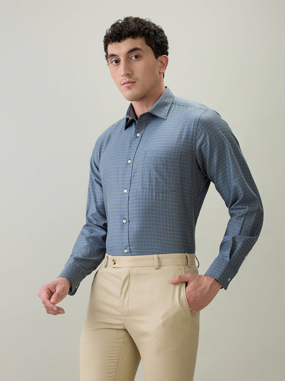 Park Avenue Men Blue Structure Regular Fit Cotton Blend Formal Shirt