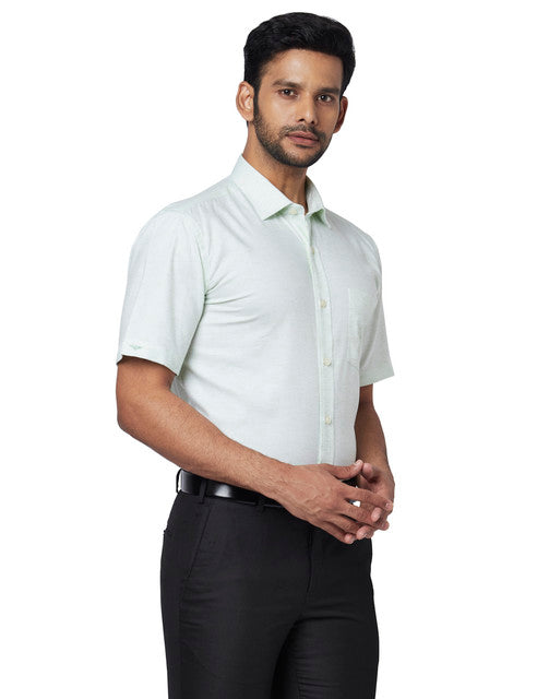 Park Avenue Men Green Piece Dyed Regular Fit Cotton Blend Shirt