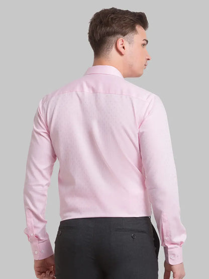 Men Red Slim Fit Structure Cotton Cut Away Collar Shirts