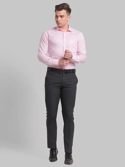 Men Red Slim Fit Structure Cotton Cut Away Collar Shirts