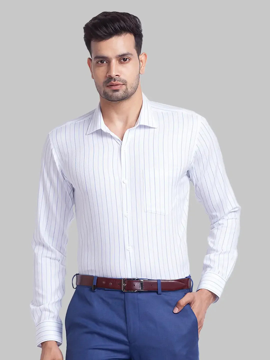 Men Blue Slim Fit Stripe Cotton Cut Away Collar Shirts