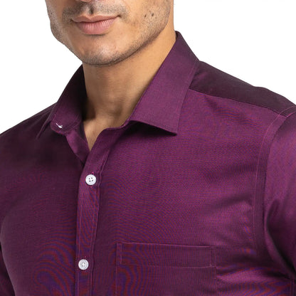 Men Violet Slim Fit Structure Cotton Cut Away Collar Shirts