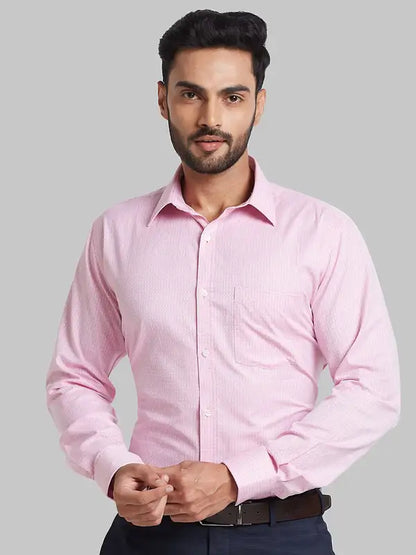 Park Avenue Men Pink Checks Slim Fit Cotton Blend Formal Shirt