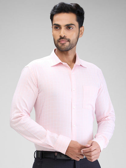 Park Avenue Men Pink Checks Slim Fit Cotton Formal Shirt