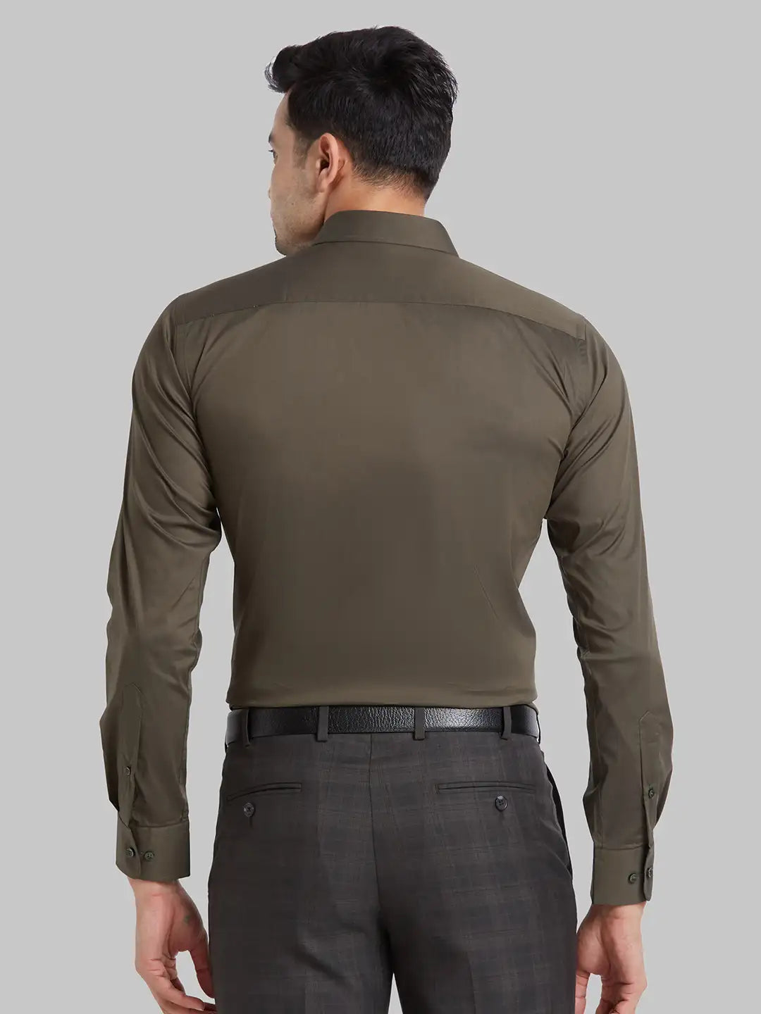 Men Green Slim Fit Solid Cotton Blend   Shirts