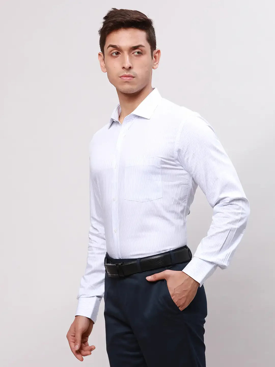 Park Avenue Men Blue Slim Fit Stripe Cotton Shirts