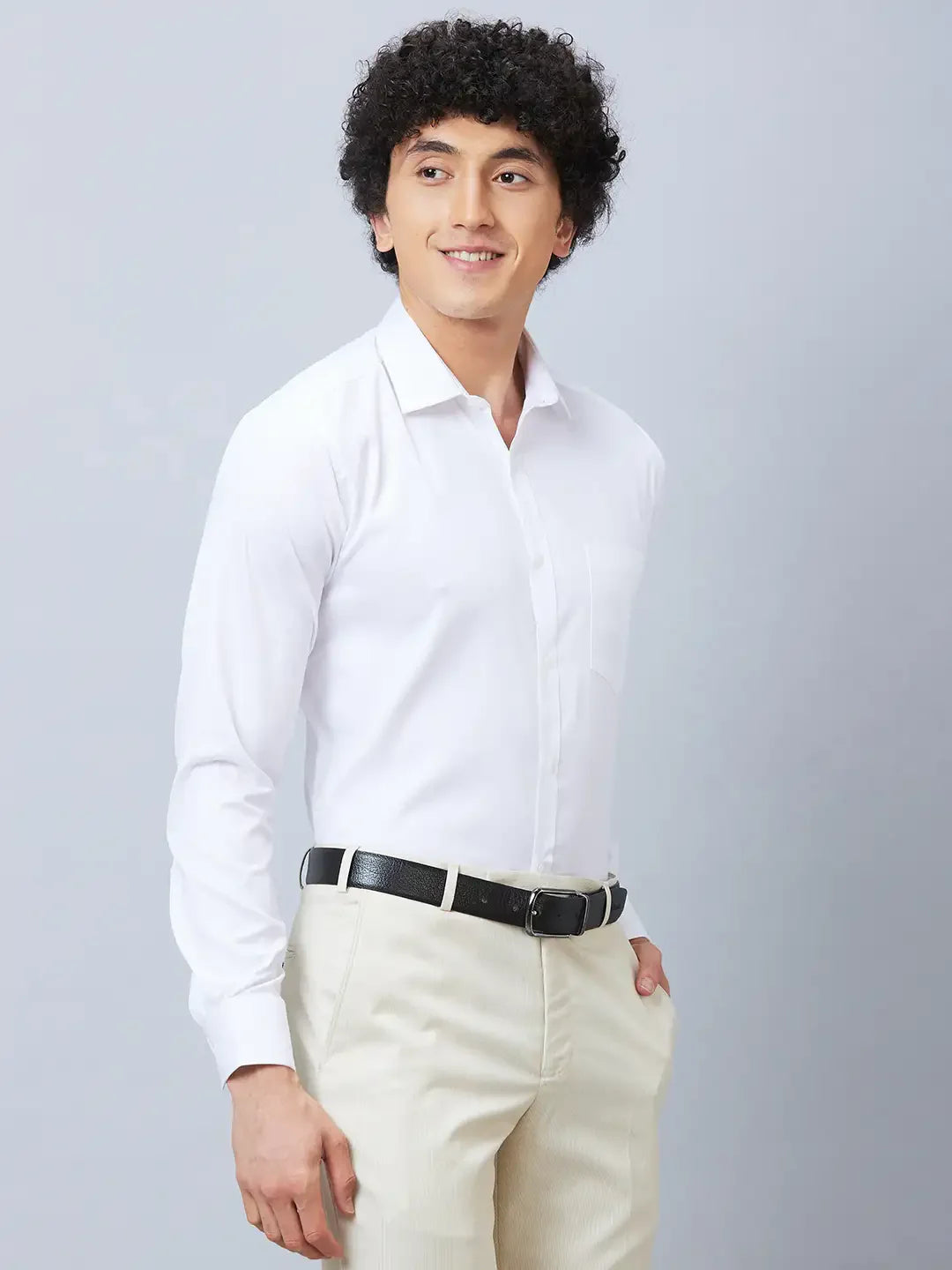 Park Avenue Men White Structure Slim Fit Polyester Blend Formal Shirt