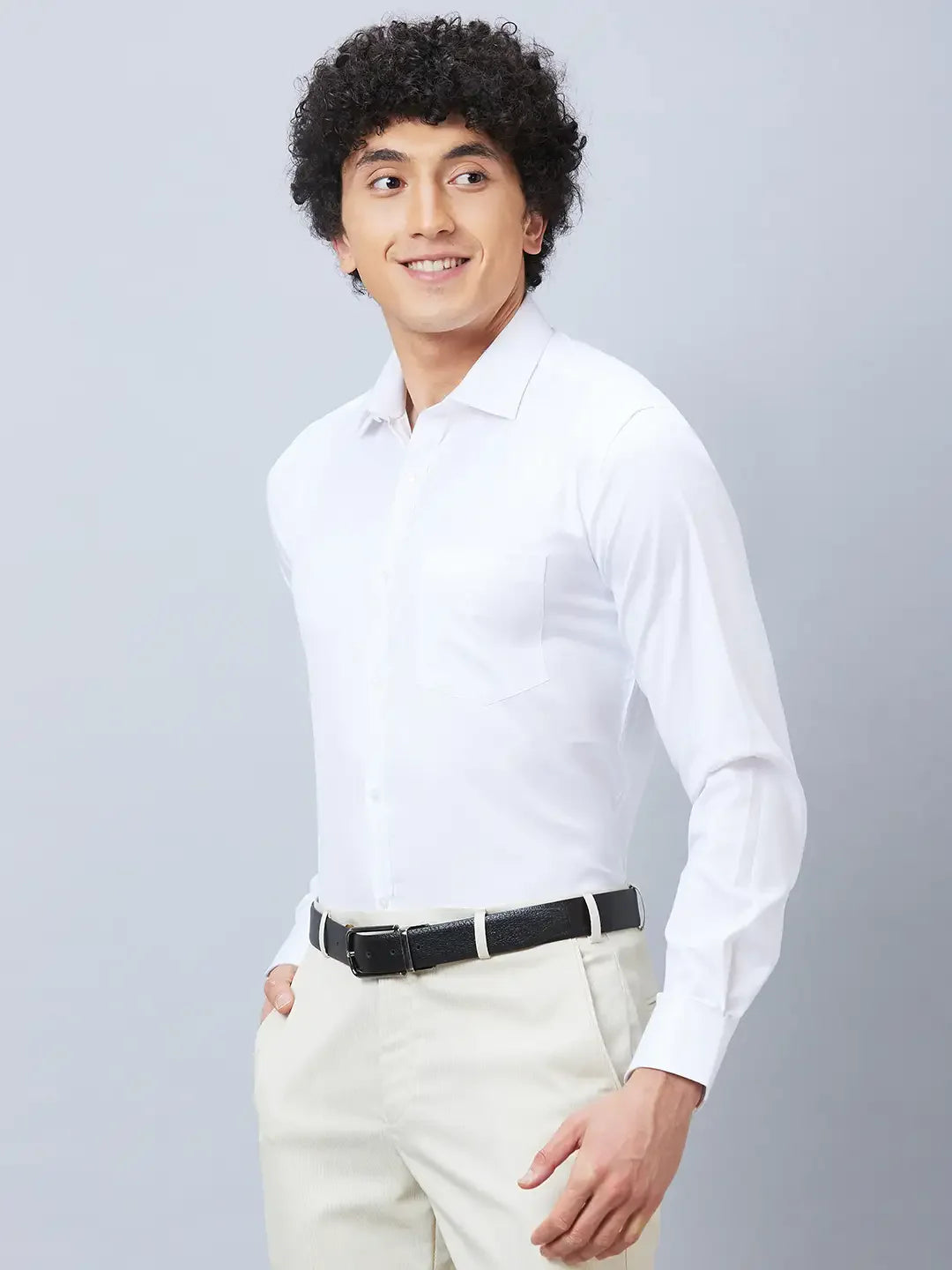 Park Avenue Men White Structure Slim Fit Polyester Blend Formal Shirt