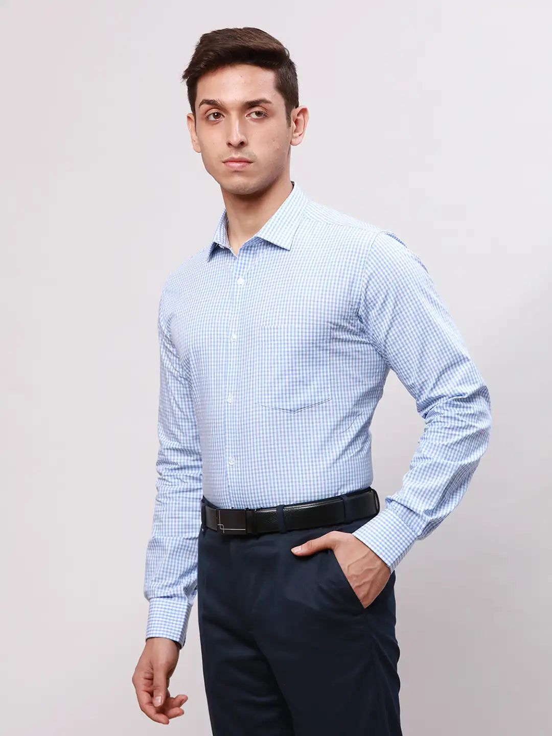 Park Avenue Men Blue Slim Fit Checks Cotton Shirts