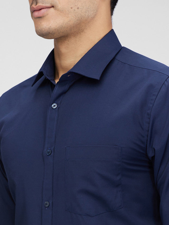 Park Avenue Blue Solid Slim Fit Cotton Blend Formal Shirt