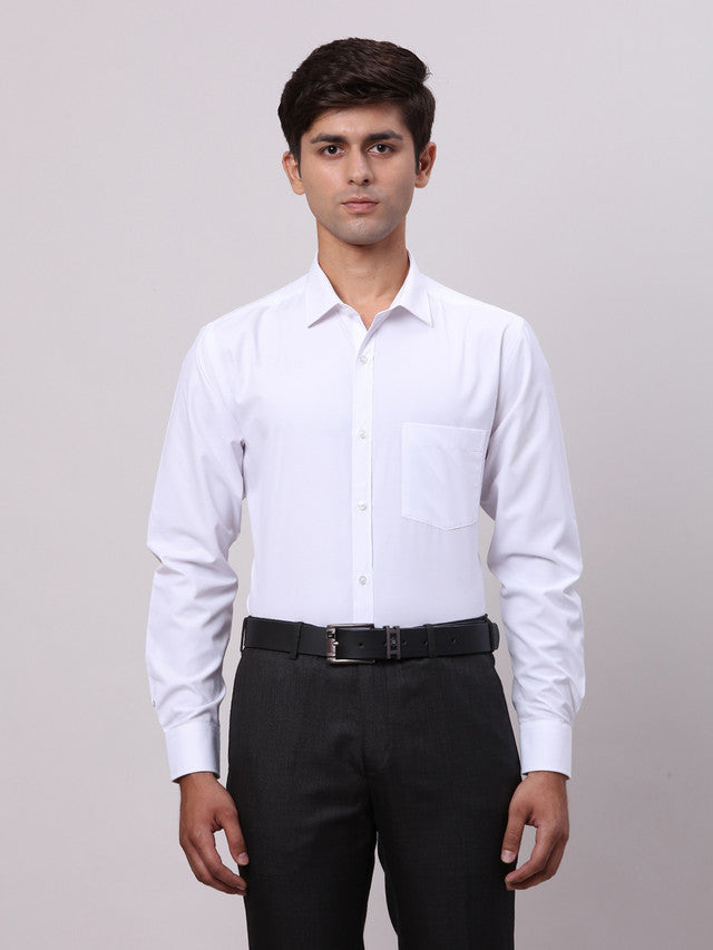 Park Avenue White Solid Slim Fit Full Sleeve Cotton Blend Shirt
