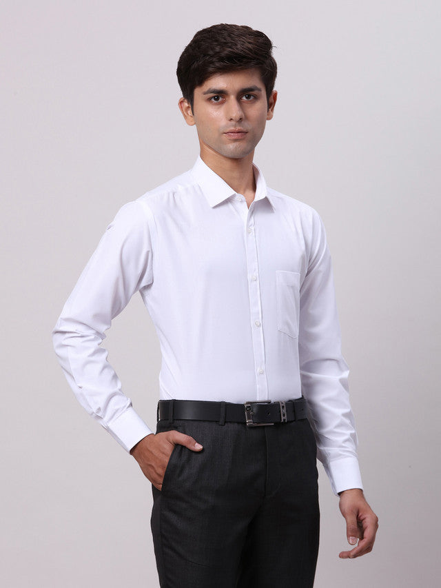 Park Avenue White Solid Slim Fit Full Sleeve Cotton Blend Shirt