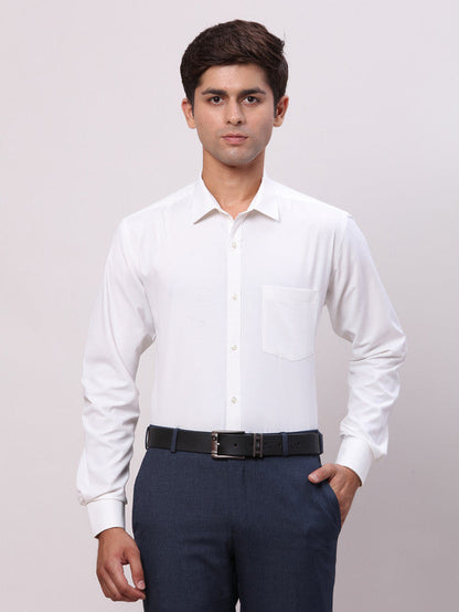 Park Avenue White Solid Slim Fit Full Sleeve Cotton Blend Shirt