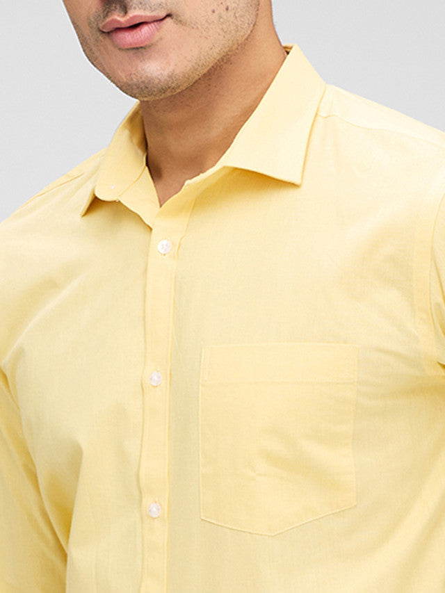 Park Avenue Yellow Structure Slim Fit Cotton Formal Shirt