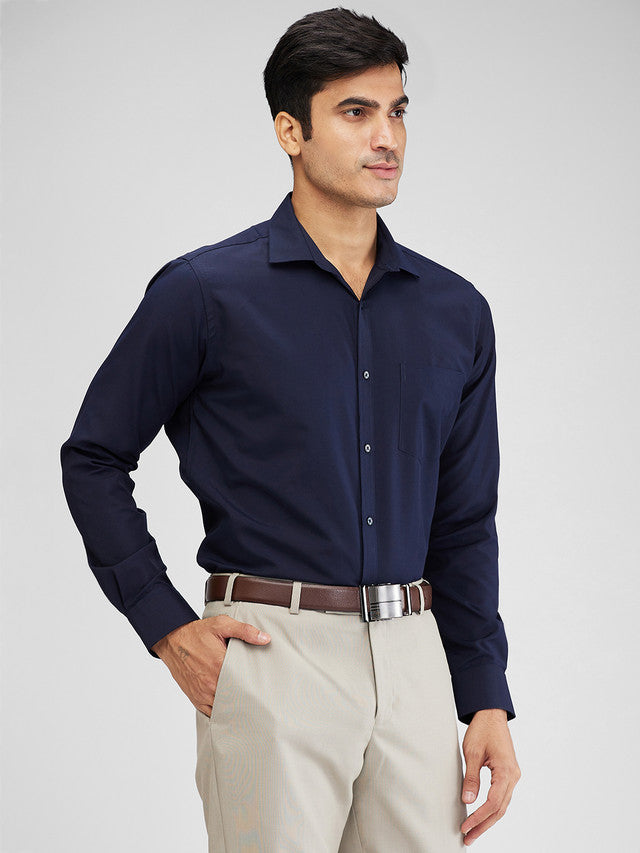 Park Avenue Blue Solid Slim Fit Full Sleeve Polyester Blend Shirt