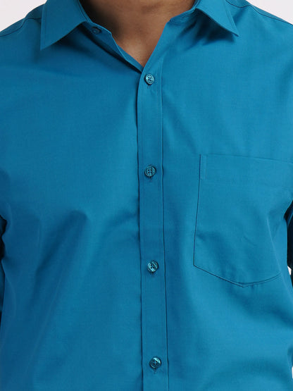 Park Avenue Blue Solid Slim Fit Polyester Blend Formal Shirt