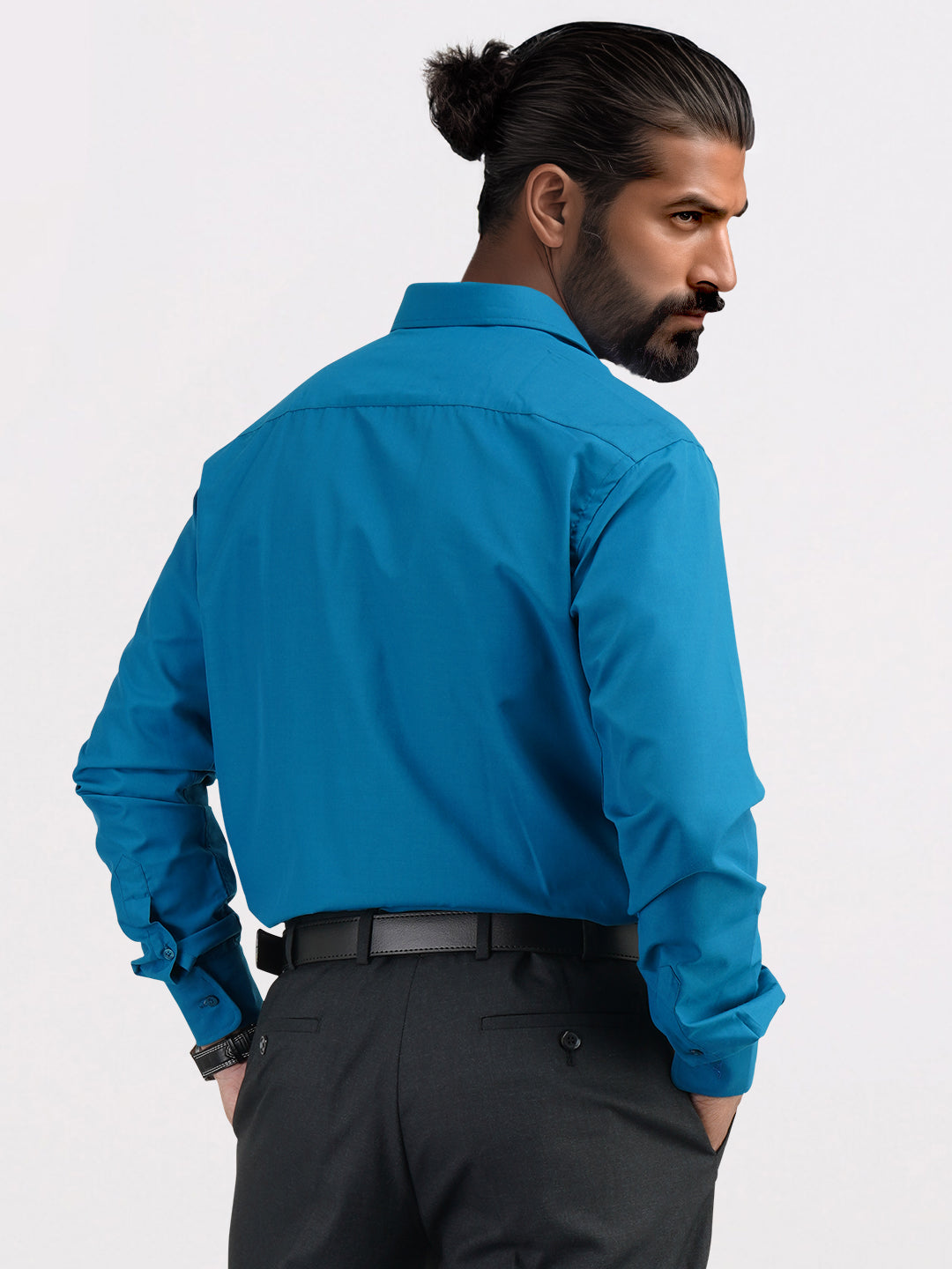 Park Avenue Blue Solid Slim Fit Polyester Blend Formal Shirt